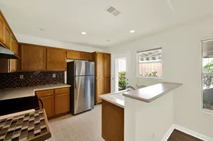 101 Brightstone Cir, Folsom, CA 95630 - Photo 7