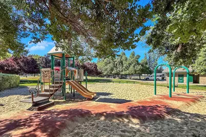101 Brightstone Circle, Folsom, CA 95630 - Photo 51
