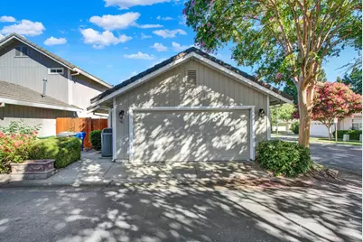 101 Brightstone Circle, Folsom, CA 95630 - Photo 39
