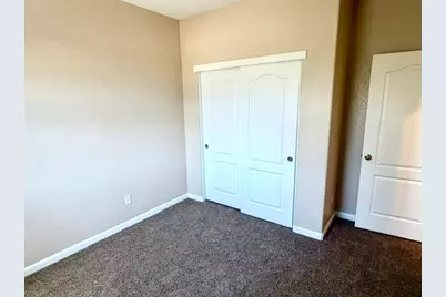 8907 Great Rock Circle, Sacramento, CA 95829 - Photo 15