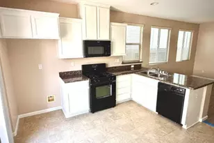8907 Great Rock Cir, Sacramento, CA 95829 - Photo 5