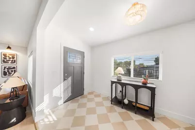 6054 Outlook Avenue, Oakland, CA 94605 - Photo 3