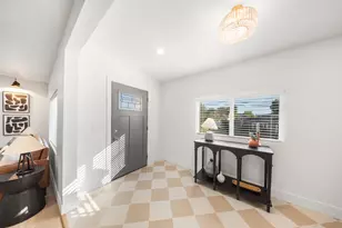 6054 Outlook Ave, Oakland, CA 94605 - Photo 3