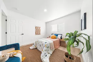 6054 Outlook Ave, Oakland, CA 94605 - Photo 15