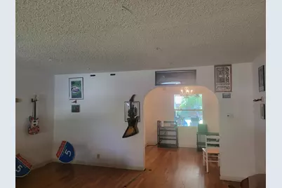 513 Fairview Avenue, Madera, CA 93637 - Photo 13