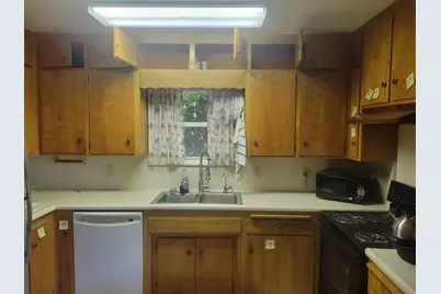 513 Fairview Avenue, Madera, CA 93637 - Photo 9