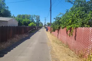 513 Fairview Ave, Madera, CA 93637 - Photo 25