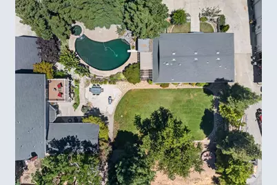 310 S Bern Avenue, Stockton, CA 95215 - Photo 21