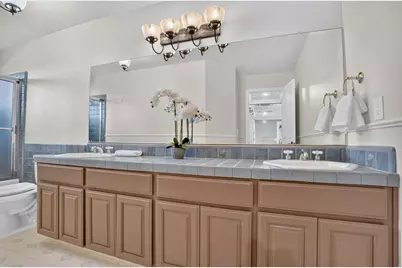 310 S Bern Avenue, Stockton, CA 95215 - Photo 47