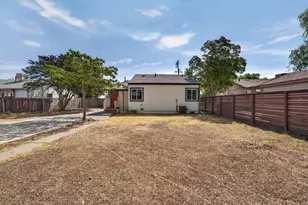 2641 Norwood Ave, Sacramento, CA 95815 - Photo 33
