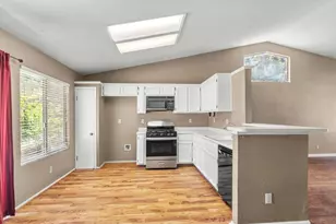 320 Clarks Mill Ave, Waterford, CA 95386 - Photo 9