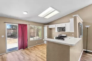 320 Clarks Mill Ave, Waterford, CA 95386 - Photo 11