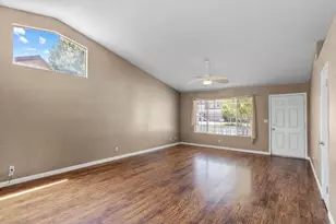 320 Clarks Mill Ave, Waterford, CA 95386 - Photo 5