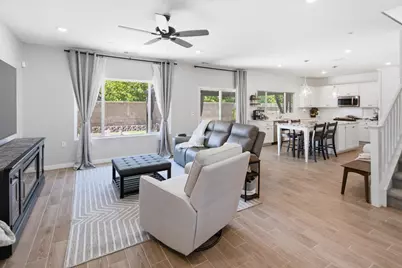 479 S Filbert Avenue, Fresno, CA 93727 - Photo 9
