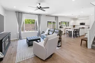 479 S Filbert Ave, Fresno, CA 93727 - Photo 9