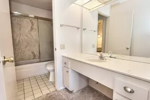 722 Woodside Ln, Sacramento, CA 95825 - Photo 19