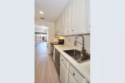 722 Woodside Lane #1, Sacramento, CA 95825 - Photo 7