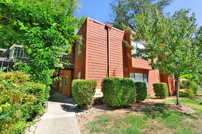 722 Woodside Lane #1, Sacramento, CA 95825 - Photo 1
