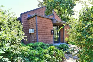 722 Woodside Ln, Sacramento, CA 95825 - Photo 35