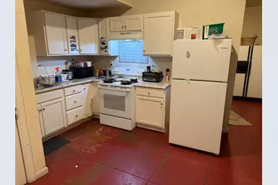 134 W Park Street, Stockton, CA 95202 - Photo 17