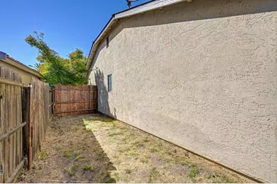 3912 Onawa Court, Antelope, CA 95843 - Photo 23