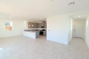 7709 Deer Mouse Wy, Sacramento, CA 95829 - Photo 3