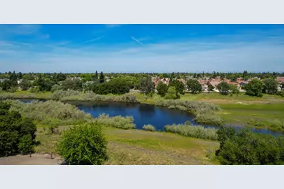 4950 Adalis Drive, Elk Grove, CA 95758 - Photo 37