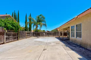 128 Chardonnay St, Los Banos, CA 93635 - Photo 33