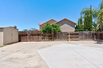 128 Chardonnay Street, Los Banos, CA 93635 - Photo 29
