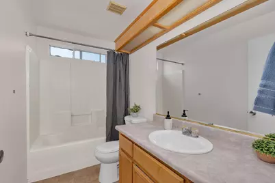 128 Chardonnay Street, Los Banos, CA 93635 - Photo 23