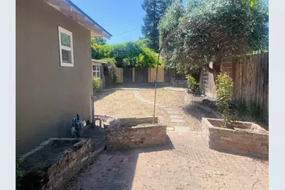 2309 Monte Carlo Avenue, Modesto, CA 95350 - Photo 9