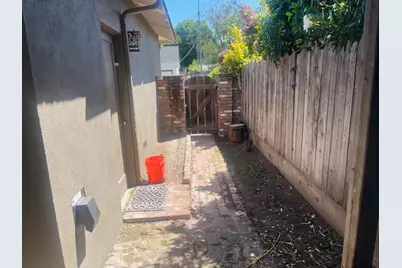 2309 Monte Carlo Avenue, Modesto, CA 95350 - Photo 7