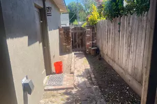2309 Monte Carlo Ave, Modesto, CA 95350 - Photo 7