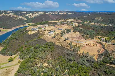 7828 Watermark Place, El Dorado Hills, CA 95762 - Photo 25