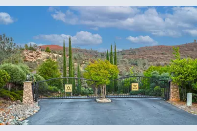 7828 Watermark Place, El Dorado Hills, CA 95762 - Photo 19