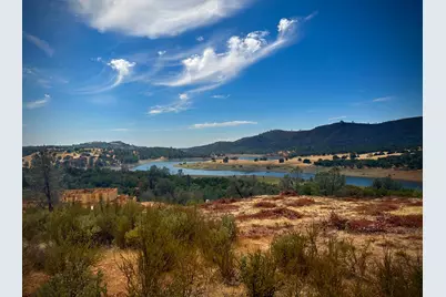 7828 Watermark Place, El Dorado Hills, CA 95762 - Photo 17
