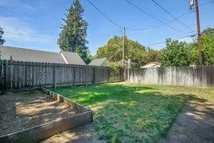 1121 Yosemite St, Turlock, CA 95380 - Photo 21