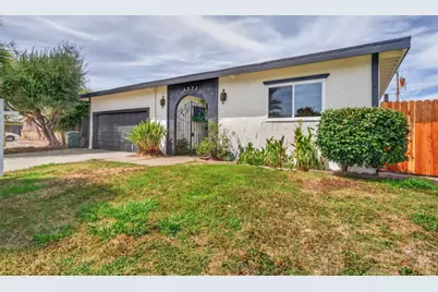 4321 Lamont Way, Sacramento, CA 95823 - Photo 3