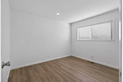 8775 Sunset Avenue, Fair Oaks, CA 95628 - Photo 19