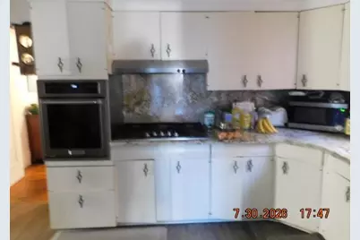 4708 14th Avenue, Sacramento, CA 95820 - Photo 9