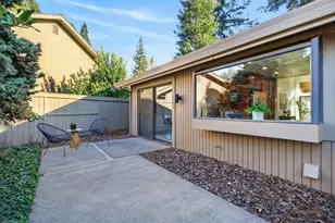 11474 Round House Ct, Gold River, CA 95670 - Photo 9