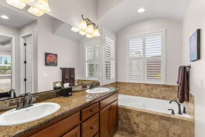 1018 Glen Abbey Drive, Manteca, CA 95336 - Photo 37