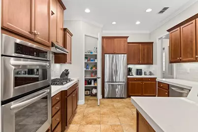 1018 Glen Abbey Drive, Manteca, CA 95336 - Photo 9