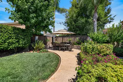 3729 Lake Terrace Drive, Elk Grove, CA 95758 - Photo 53