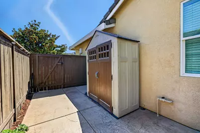 3729 Lake Terrace Drive, Elk Grove, CA 95758 - Photo 61