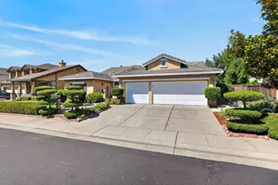 3729 Lake Terrace Dr, Elk Grove, CA 95758 - Photo 3
