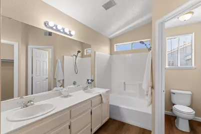 1915 Maplegrove Lane, Tracy, CA 95376 - Photo 25