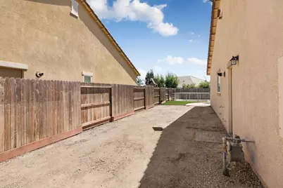 428 Pendragon, Manteca, CA 95337 - Photo 47