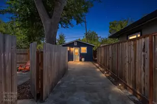 4280 Custis Ave, Sacramento, CA 95822 - Photo 11