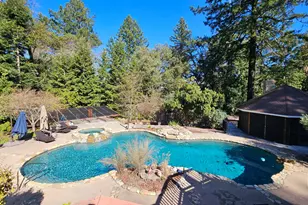 21631 Summit Rd, Los Gatos, CA 95033 - Photo 19